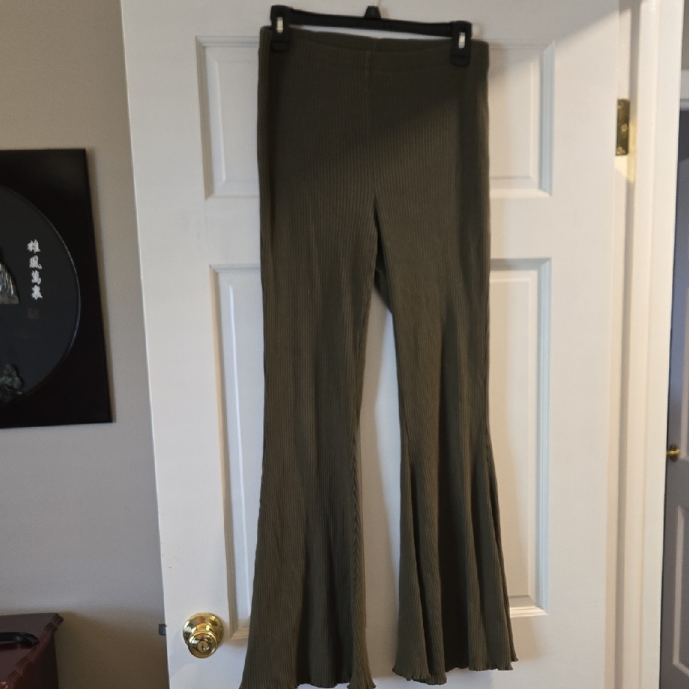 AERIE Olive Flared Ribbed Women's Lounge Pants